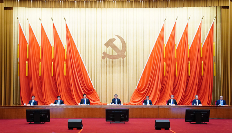 2月20日，党史学习教育动员大会在北京召开。中共中央总书记、国家主席、中央军委主席习近平出席会议并发表重要讲话。新华社记者 翟健岚 摄
