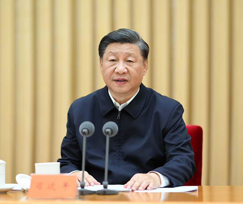 7月26日至27日，省部级主要领导干部“学习习近平总书记重要讲话精神，迎接党的二十大”专题研讨班在京举行。中共中央总书记、国家主席、中央军委主席习近平在开班式上发表重要讲话。新华社记者 谢环驰 摄