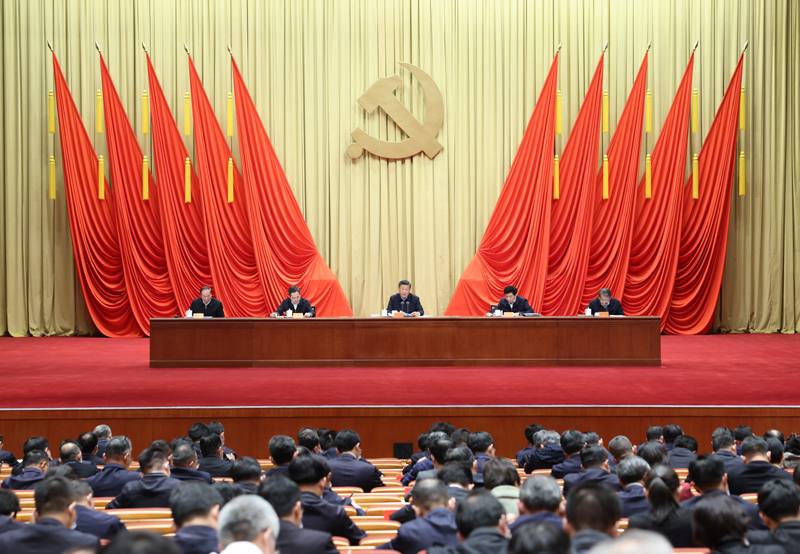 3月1日，2022年春季学期中央党校（国家行政学院）中青年干部培训班在中央党校开班。中共中央总书记、国家主席、中央军委主席习近平在开班式上发表重要讲话。 新华社记者 刘彬 摄