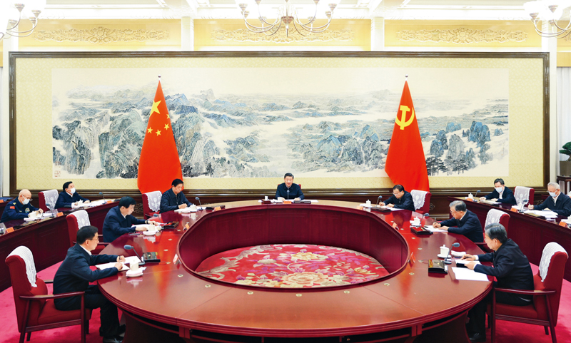 　　2021年12月27日至28日，中共中央政治局召开党史学习教育专题民主生活会，中共中央总书记习近平主持会议并发表重要讲话。 新华社记者 鞠鹏/摄